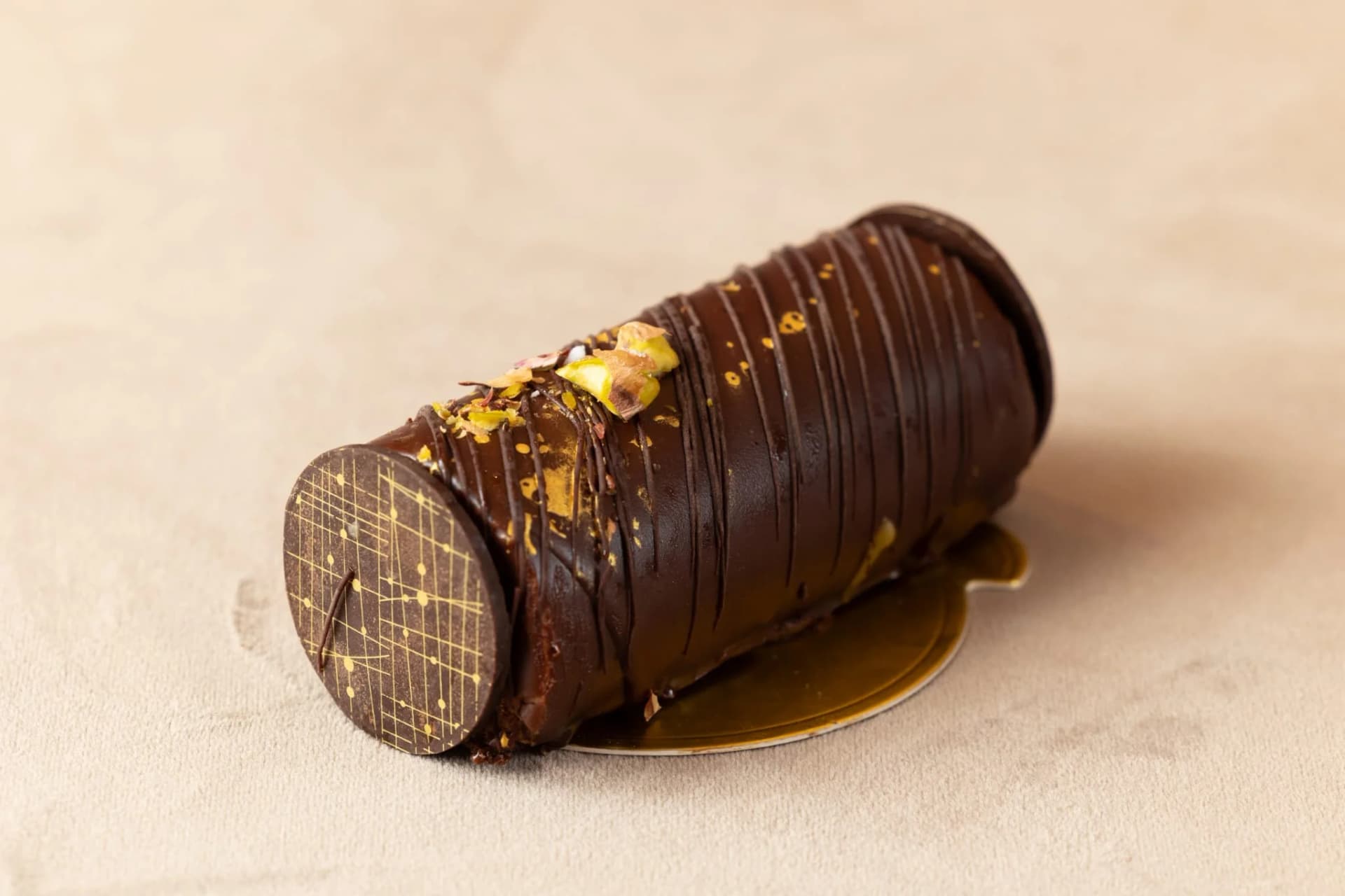 Dubai Chocolate Log